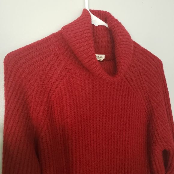 Garage Red waffle knit turtle neck sweater XS - Picture 6 of 6